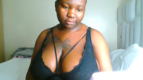 busty_mellons69 online show from March 25, 9:04 am