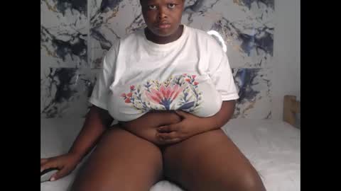 bustyboobs011 online show from March 9, 6:06 am