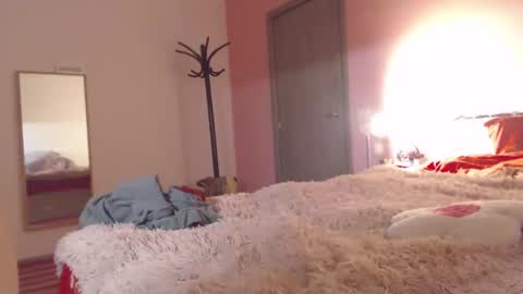 anna online show from March 11, 9:48 pm