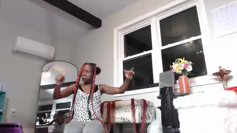 Snapshot of butt3rcup chatting on November 1, 2:57 am Goddess online show from November 1, 2:57 am