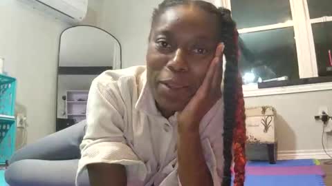 Snapshot of butt3rcup chatting on November 15, 1:36 am Goddess online show from November 15, 1:36 am