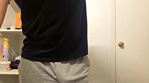buttdude23 online show from May 23, 2:43 pm