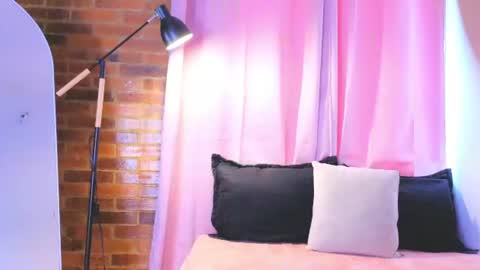 Snapshot of butterflyx39 chatting on July 15, 7:08 pm Lia Butterfly online show from July 15, 7:08 pm