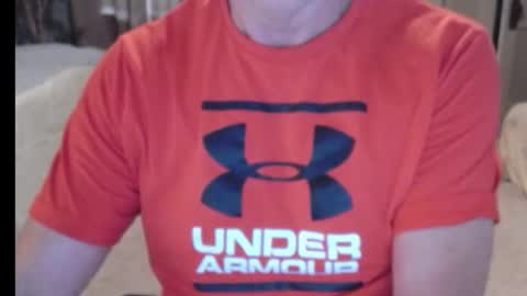 Snapshot of buttnakedfun954737 chatting on June 6, 12:10 pm Miles online show from June 6, 12:10 pm