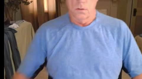Snapshot of buttnakedfun954737 chatting on June 11, 6:06 pm Miles online show from June 11, 6:06 pm
