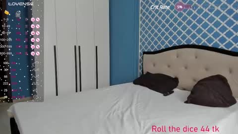 Snapshot of buusty_redhead chatting on February 20, 10:16 am buusty_redhead online show from February 20, 10:16 am