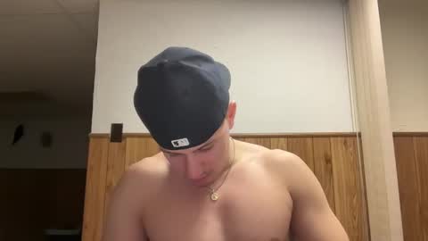 Snapshot of buzz5127 chatting on November 13, 4:44 am buzz5127 online show from November 13, 4:44 am