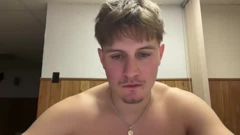 Snapshot of buzz5127 chatting on November 14, 6:34 am buzz5127 online show from November 14, 6:34 am