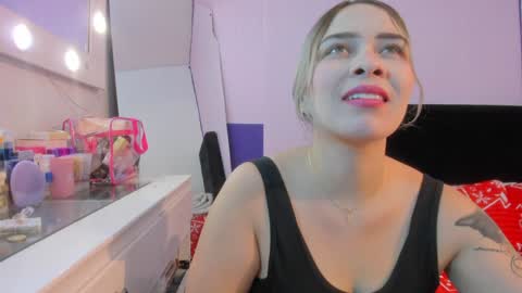     online show from December 3, 5:55 pm