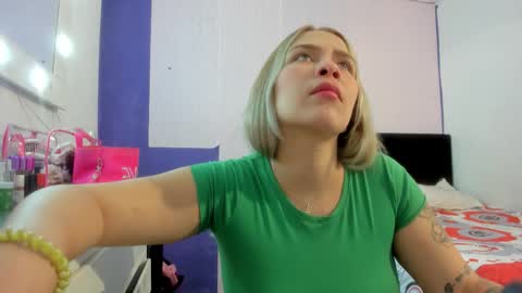 Snapshot of byanca_winklar chatting on September 27, 6:02 pm online show from September 27, 6:02 pm