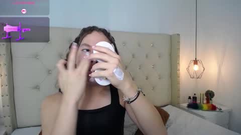 Snapshot of bycandy_ chatting on November 5, 12:38 pm bycandy_ online show from November 5, 12:38 pm