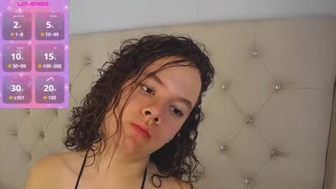 Snapshot of bycandy_ chatting on November 9, 1:09 pm bycandy_ online show from November 9, 1:09 pm