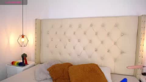 Snapshot of bycandy_ chatting on December 1, 1:38 pm bycandy_ online show from December 1, 1:38 pm