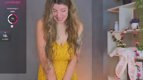 Snapshot of byteblush chatting on January 8, 8:16 am Kira online show from January 8, 8:16 am