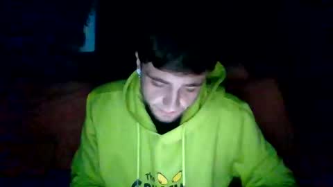 Snapshot of c2cv33x chatting on December 16, 5:33 pm tu papii online show from December 16, 5:33 pm