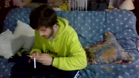 Snapshot of c2cv33x chatting on February 15, 2:22 pm tu papii online show from February 15, 2:22 pm