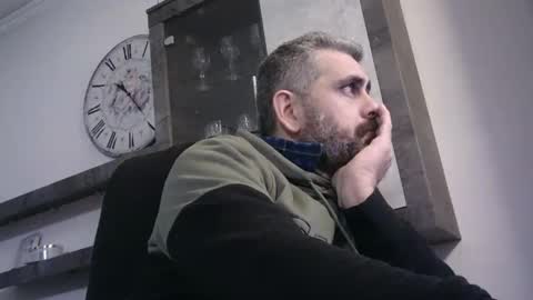 Snapshot of c534963 chatting on December 1, 9:20 pm supersperm online show from December 1, 9:20 pm