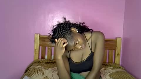 Snapshot of c_trish chatting on September 26, 1:20 am C--trish online show from September 26, 1:20 am