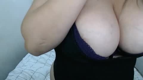 Snapshot of cadence_lux chatting on September 26, 8:51 am cadence_lux online show from September 26, 8:51 am