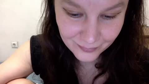 Snapshot of caffeinated_lamb chatting on November 24, 7:02 pm Lamb online show from November 24, 7:02 pm