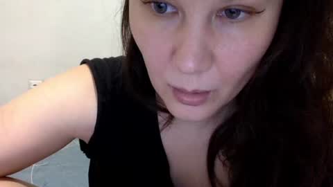 Snapshot of caffeinated_lamb chatting on November 27, 7:27 pm Lamb online show from November 27, 7:27 pm