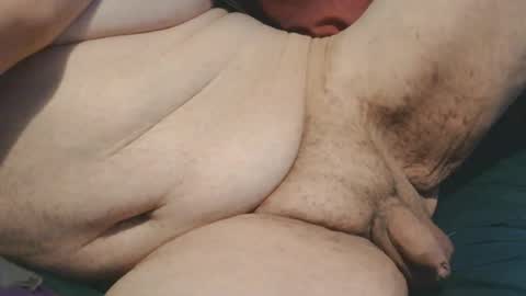 Snapshot of caffeineaddict33 chatting on June 29, 6:41 am iliketofap online show from June 29, 6:41 am