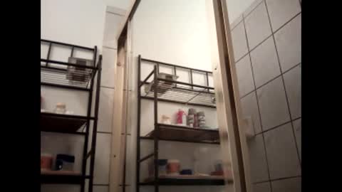 caga_palos online show from February 3, 12:43 pm