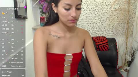 Snapshot of cailee_mansour chatting on March 6, 7:54 pm Cailee online show from March 6, 7:54 pm