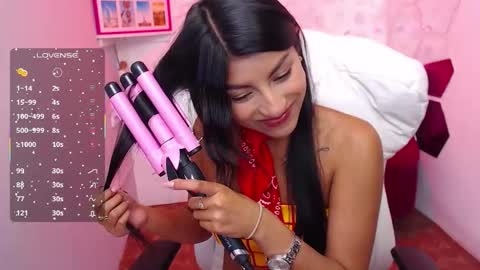 Snapshot of cailee_mansour chatting on October 16, 5:14 pm Cailee online show from October 16, 5:14 pm