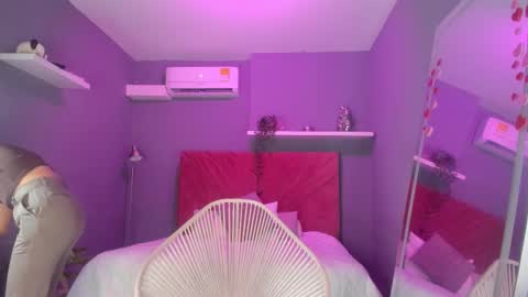 I am Katherine  online show from February 19, 10:44 am