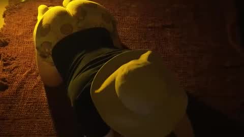 Caked Up online show from December 5, 1:14 am