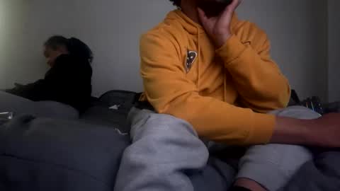 Snapshot of cakezoverfakez chatting on November 18, 12:27 am longjohns online show from November 18, 12:27 am