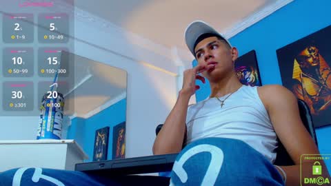 Valerio  online show from December 30, 6:38 pm