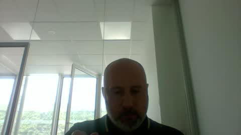 Snapshot of caldoski chatting on May 29, 11:30 am caldoski online show from May 29, 11:30 am