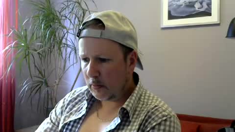 Snapshot of caledon75 chatting on July 6, 10:45 am Cale online show from July 6, 10:45 am