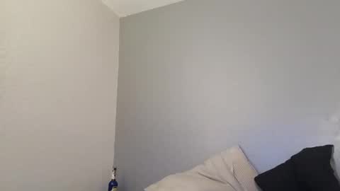 Snapshot of caliclysm12 chatting on October 28, 8:29 am Caliclysm online show from October 28, 8:29 am