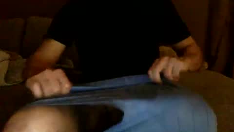 Snapshot of caliente290480 chatting on March 9, 8:35 pm caliente290480 online show from March 9, 8:35 pm