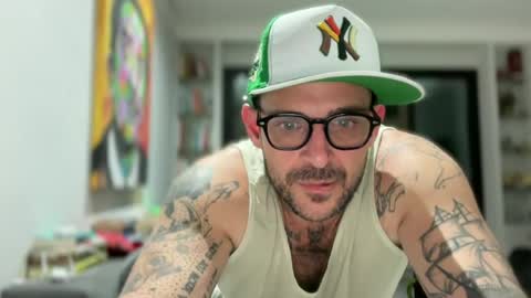 CaliforniaBrazilian online show from June 13, 3:59 am