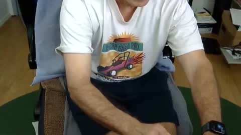 Snapshot of califun4u chatting on October 30, 6:30 pm califun4u online show from October 30, 6:30 pm