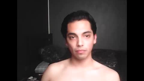 Snapshot of caligula_99 chatting on April 7, 6:41 pm Calgula online show from April 7, 6:41 pm