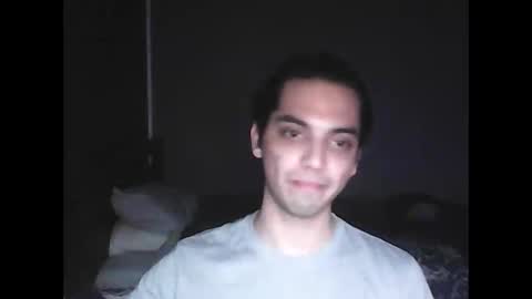 Snapshot of caligula_99 chatting on April 28, 2:27 am Calgula online show from April 28, 2:27 am
