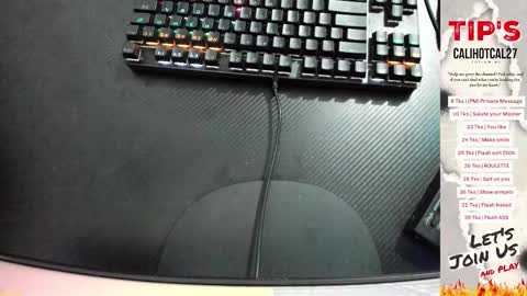 Snapshot of calihotcaliente27 chatting on September 16, 10:38 am calihotcaliente27 online show from September 16, 10:38 am