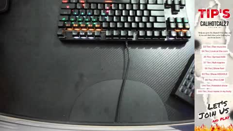 Snapshot of calihotcaliente27 chatting on September 18, 11:23 am calihotcaliente27 online show from September 18, 11:23 am