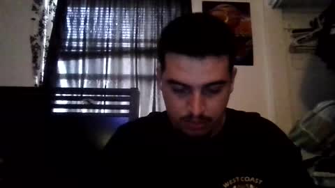 calilovin420 online show from May 1, 1:43 am