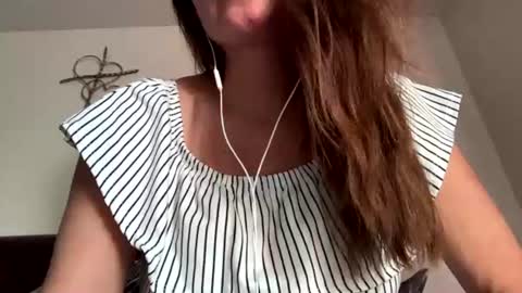 calishop1 online show from July 27, 1:56 am