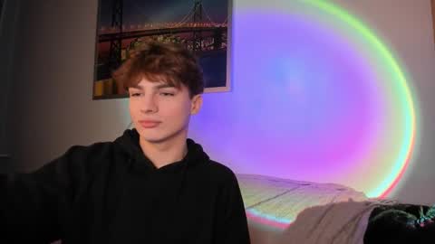 Call me Leo online show from January 21, 2:37 pm