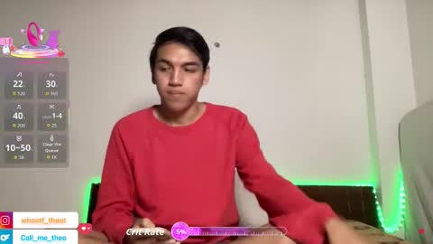 Snapshot of call_me_theo chatting on September 30, 2:55 pm Mateo online show from September 30, 2:55 pm