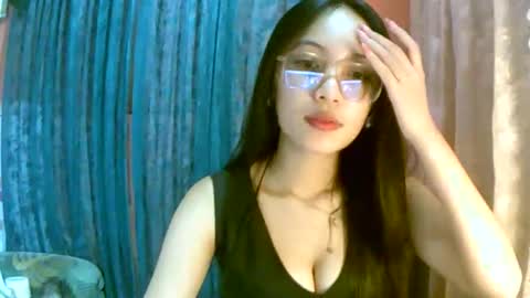 Freya online show from October 11, 8:13 am