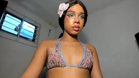 Snapshot of calliedemon_ chatting on November 7, 5:35 pm Callie online show from November 7, 5:35 pm