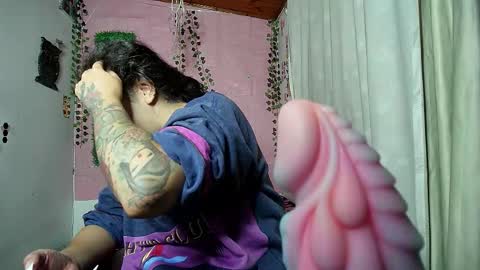 paula online show from March 11, 2:28 am